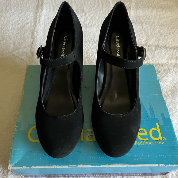 Wedges 🖤 - Picture 4 of 4